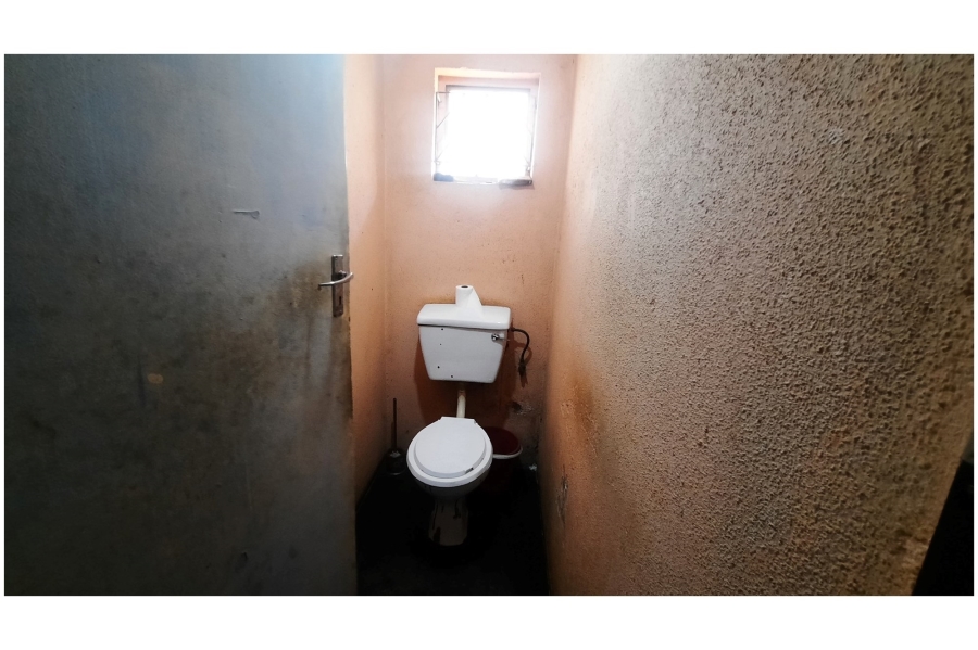 2 Bedroom Property for Sale in Tembisa Central Gauteng