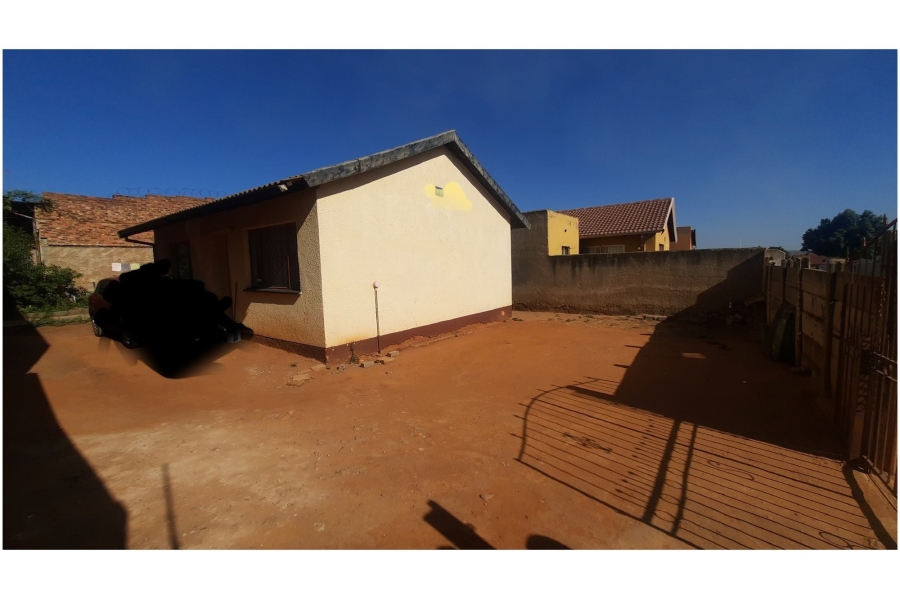 2 Bedroom Property for Sale in Tembisa Central Gauteng