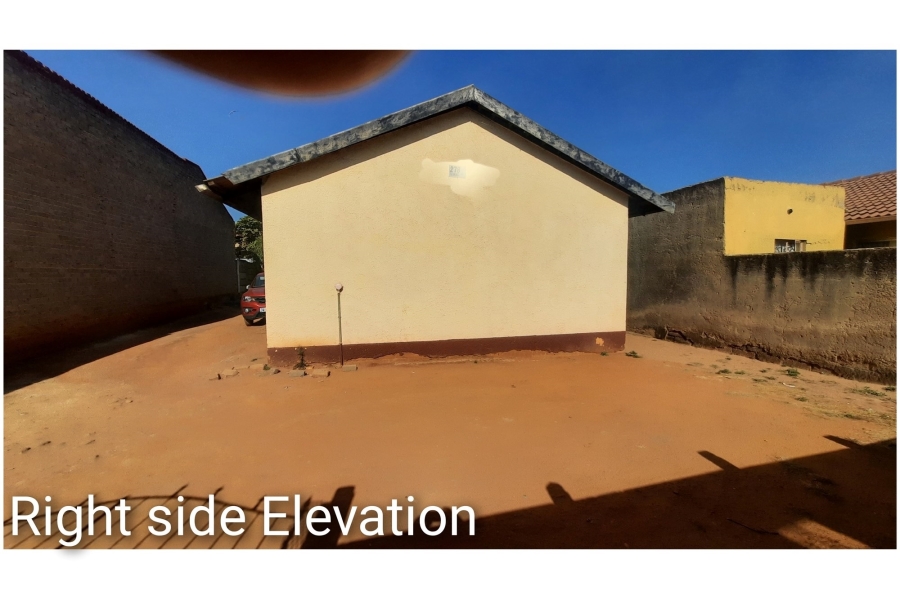 2 Bedroom Property for Sale in Tembisa Central Gauteng