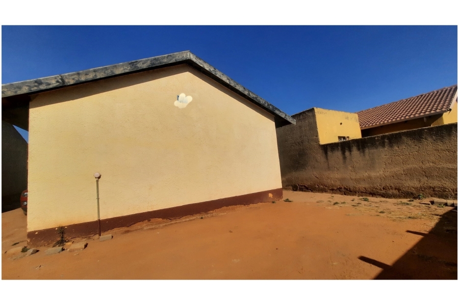 2 Bedroom Property for Sale in Tembisa Central Gauteng