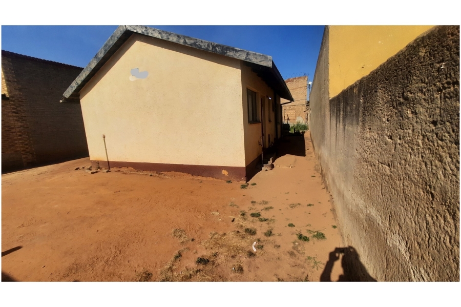 2 Bedroom Property for Sale in Tembisa Central Gauteng