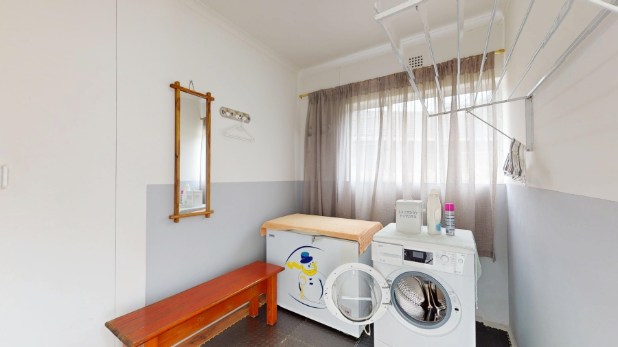 4 Bedroom Property for Sale in Morehill Gauteng