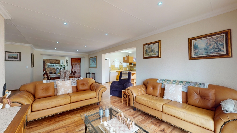 4 Bedroom Property for Sale in Morehill Gauteng
