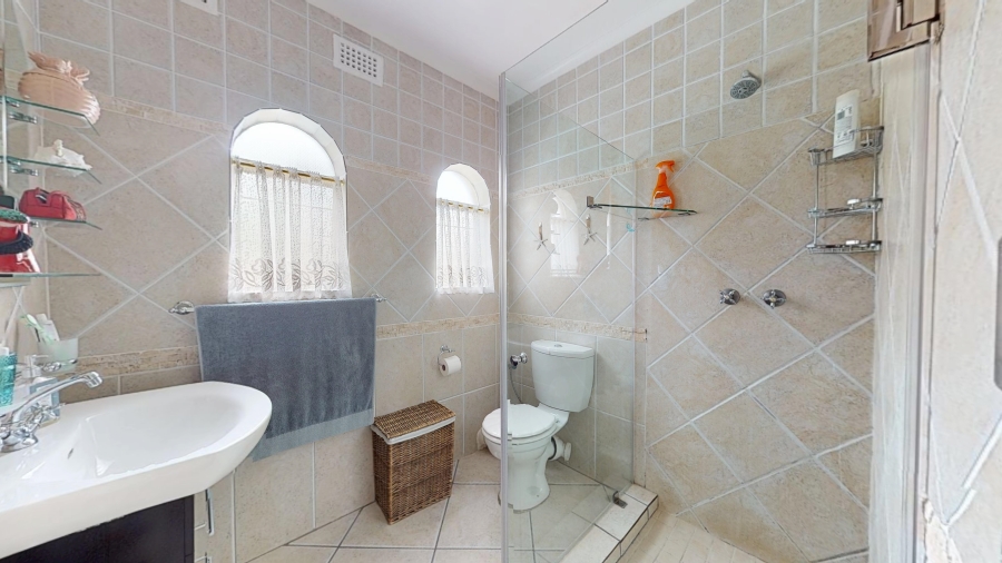4 Bedroom Property for Sale in Morehill Gauteng