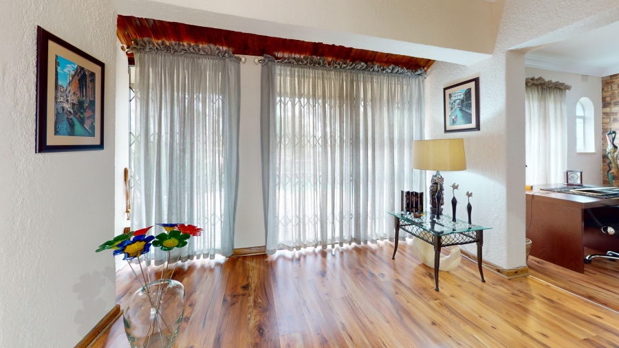 4 Bedroom Property for Sale in Morehill Gauteng