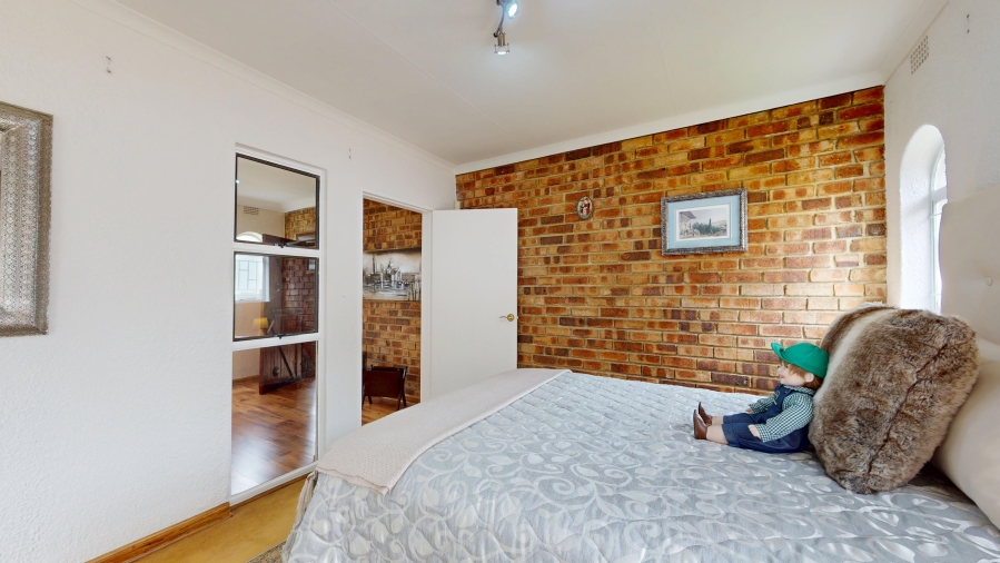 4 Bedroom Property for Sale in Morehill Gauteng