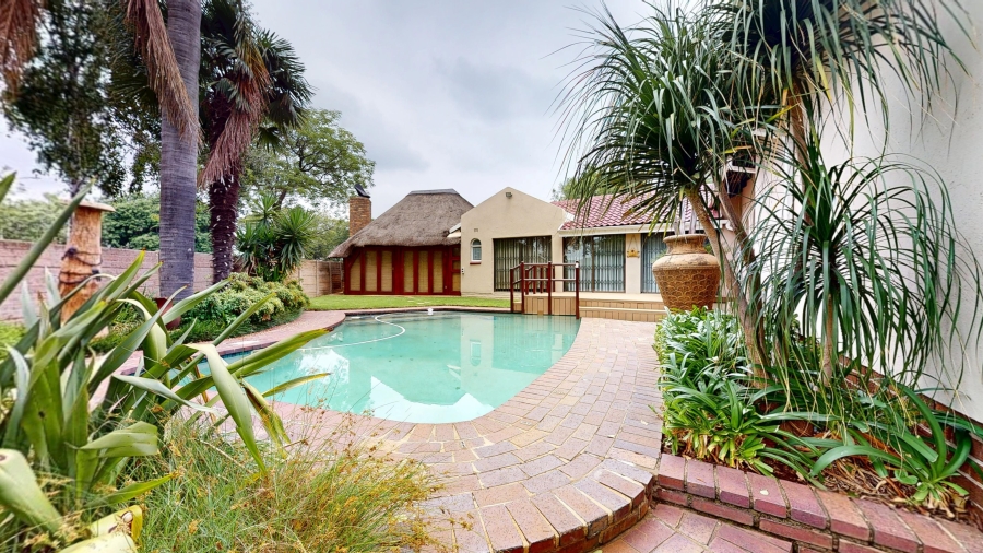 4 Bedroom Property for Sale in Morehill Gauteng