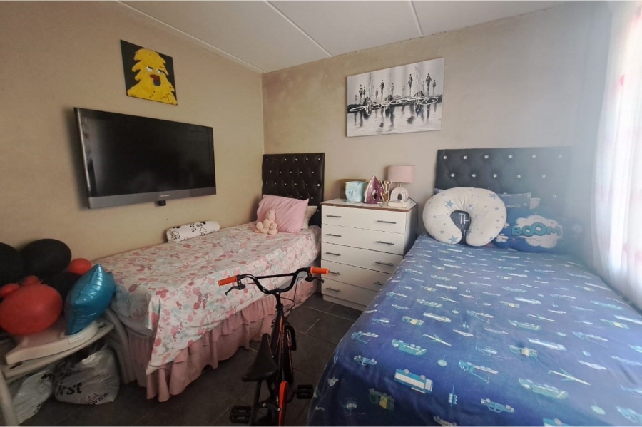 3 Bedroom Property for Sale in Noordwyk Gauteng