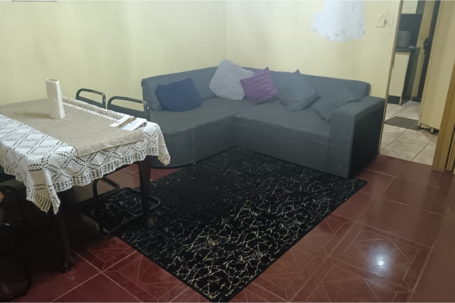 2 Bedroom Property for Sale in Mapetla Gauteng