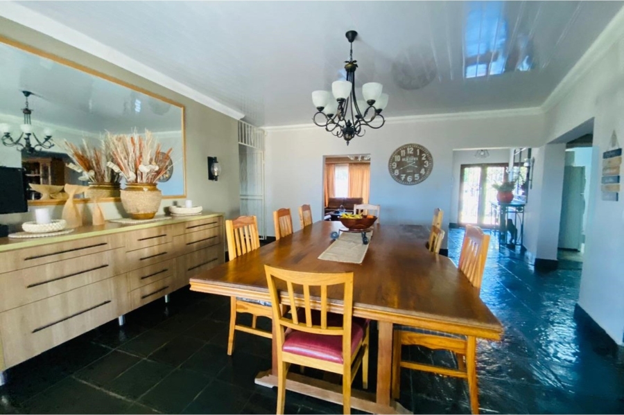 6 Bedroom Property for Sale in Vanderbijlpark SW Gauteng