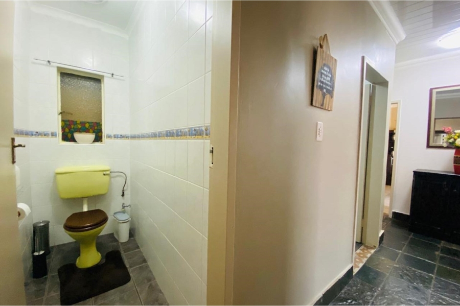 6 Bedroom Property for Sale in Vanderbijlpark SW Gauteng