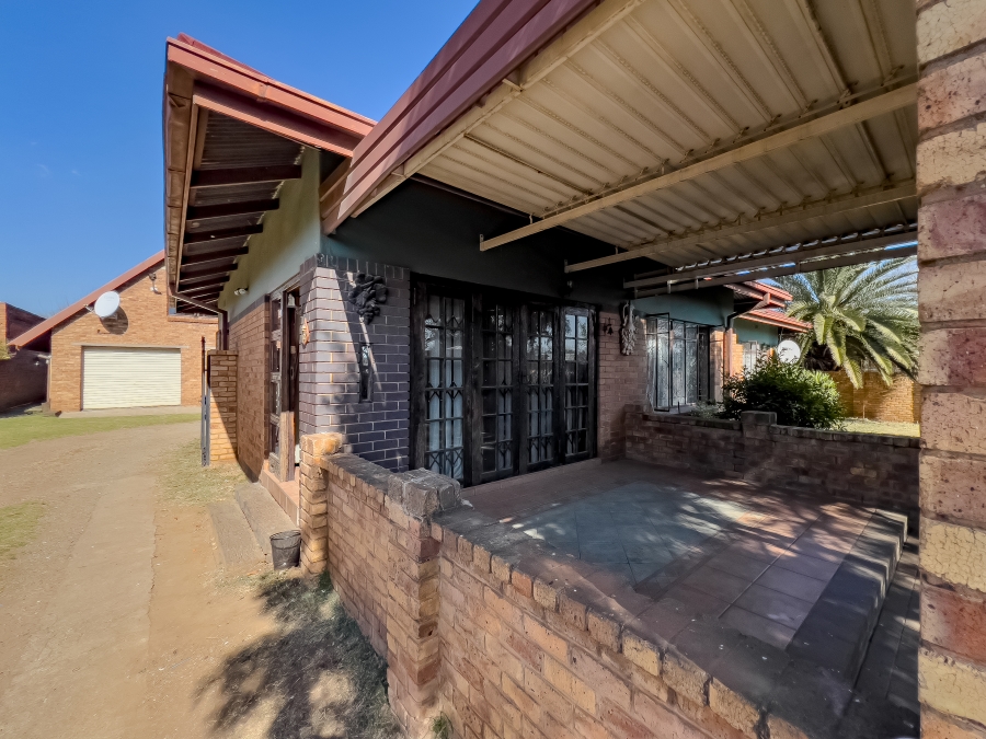 3 Bedroom Property for Sale in Kempton Park Ext 2 Gauteng