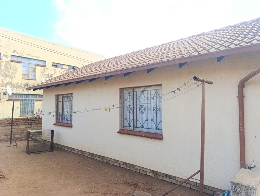 3 Bedroom Property for Sale in Soshanguve K Gauteng