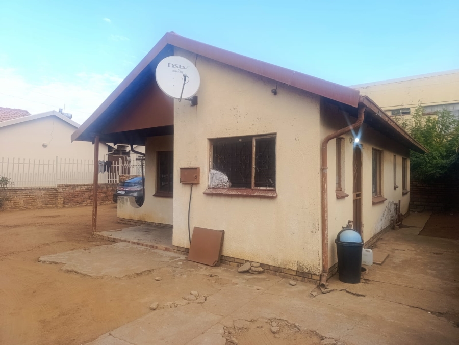 3 Bedroom Property for Sale in Soshanguve K Gauteng
