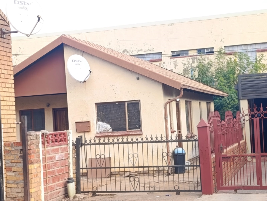 3 Bedroom Property for Sale in Soshanguve K Gauteng