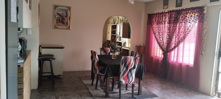 4 Bedroom Property for Sale in Rensburg Gauteng