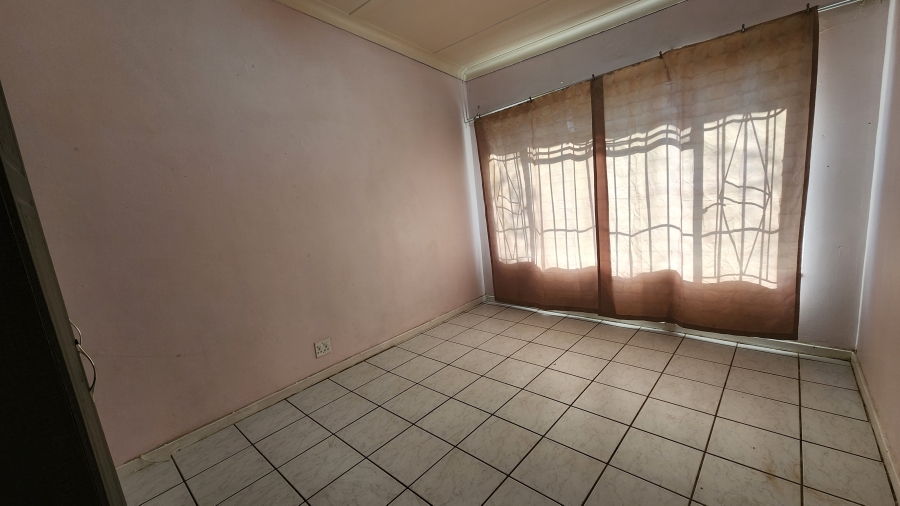 4 Bedroom Property for Sale in Rensburg Gauteng