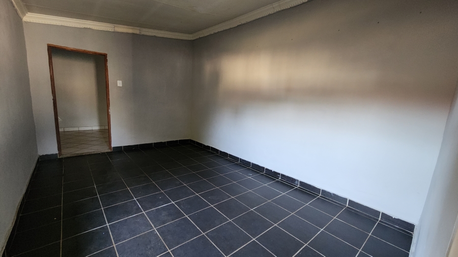 4 Bedroom Property for Sale in Rensburg Gauteng