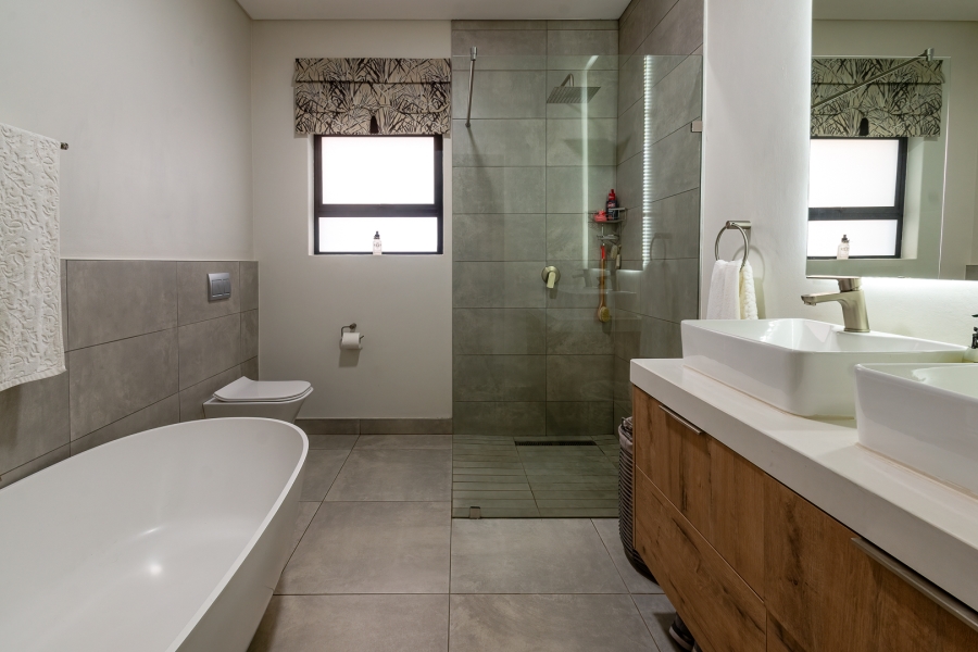 4 Bedroom Property for Sale in Lynnwood Glen Gauteng