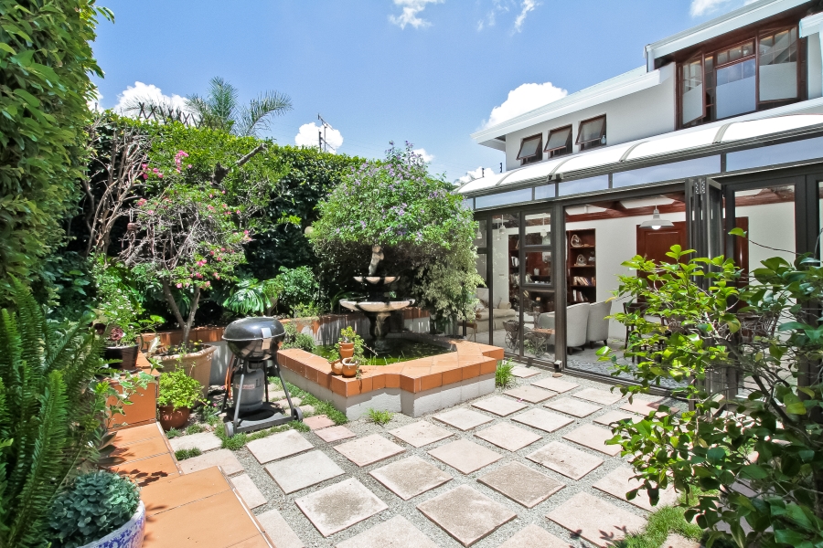 5 Bedroom Property for Sale in Norwood Gauteng