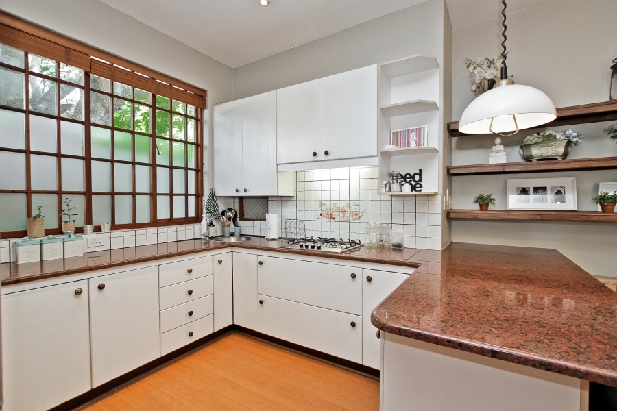 5 Bedroom Property for Sale in Norwood Gauteng