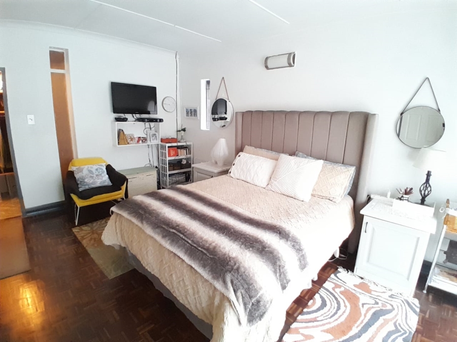 3 Bedroom Property for Sale in Oberholzer Gauteng