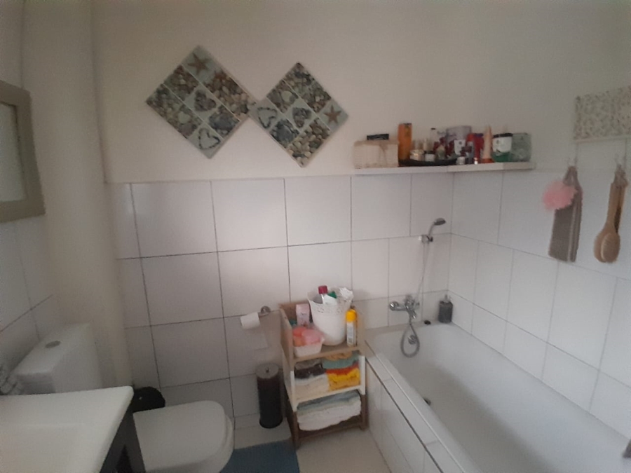3 Bedroom Property for Sale in Oberholzer Gauteng