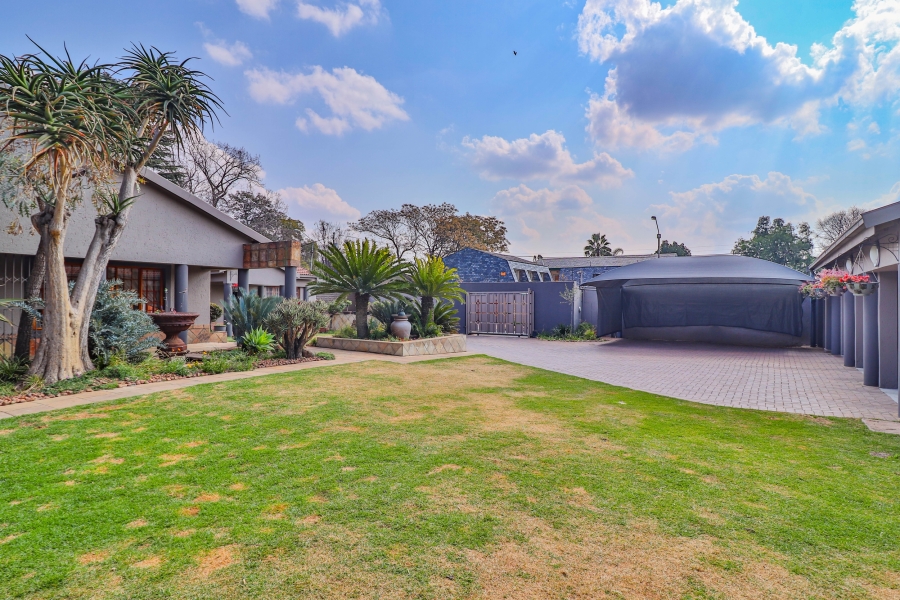 4 Bedroom Property for Sale in Lambton Gauteng
