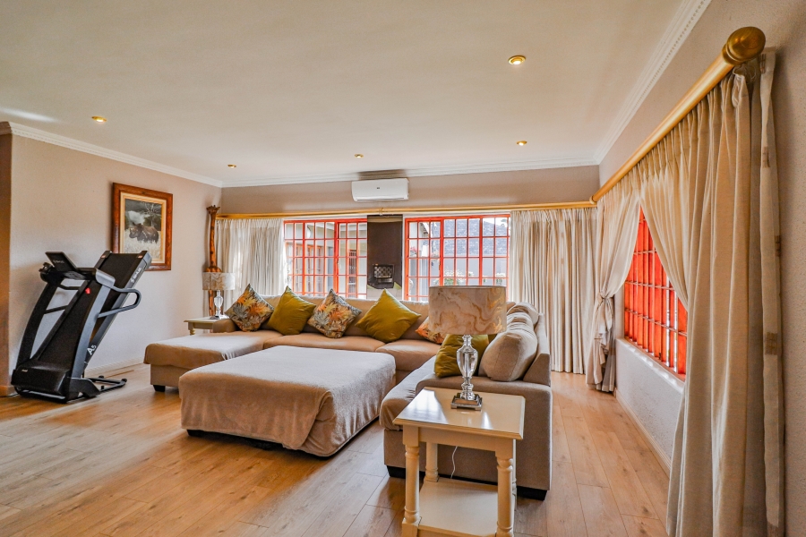 4 Bedroom Property for Sale in Lambton Gauteng