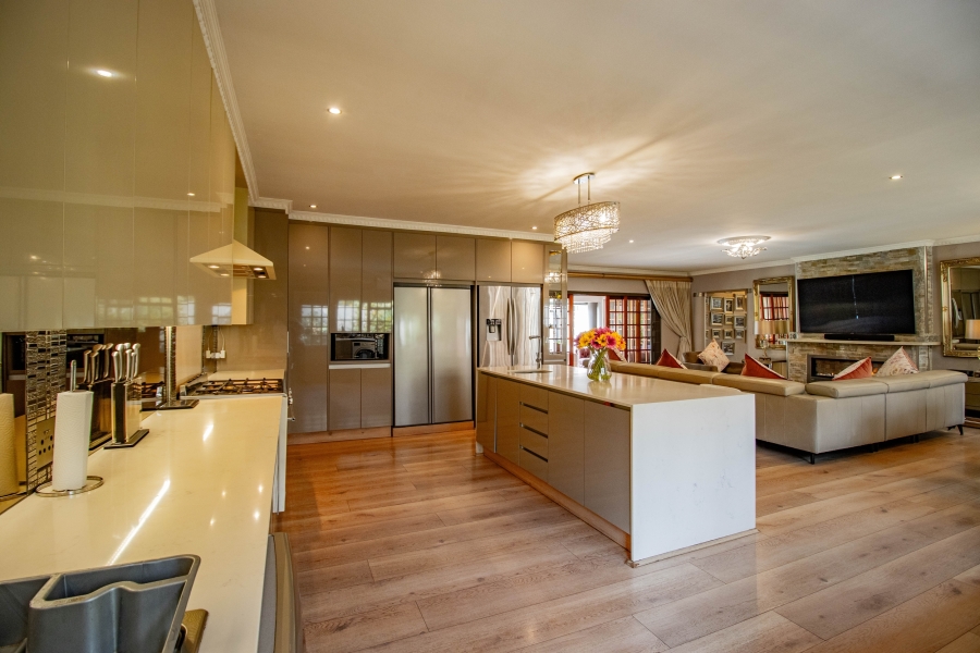 4 Bedroom Property for Sale in Lambton Gauteng