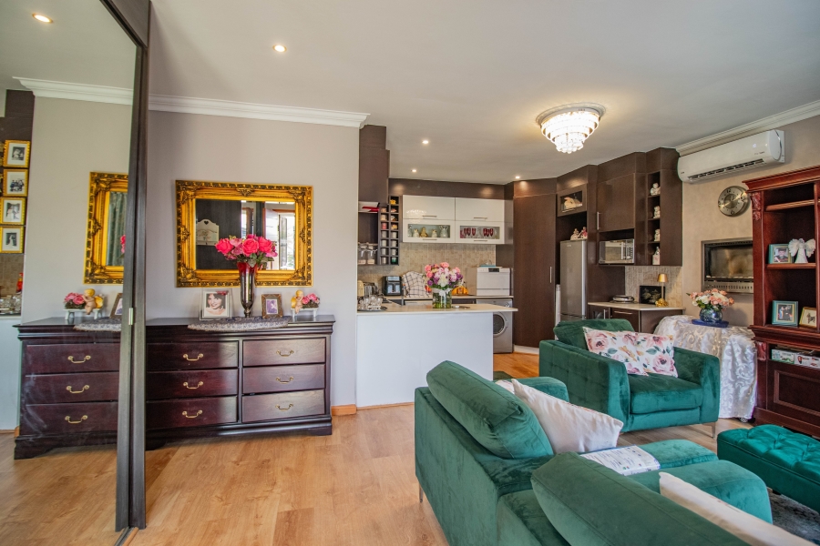 4 Bedroom Property for Sale in Lambton Gauteng