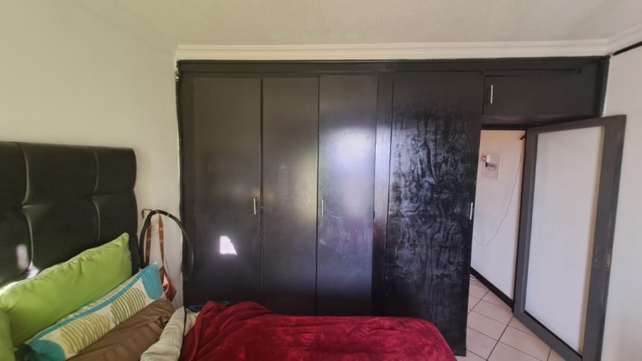1 Bedroom Property for Sale in Sagewood Gauteng