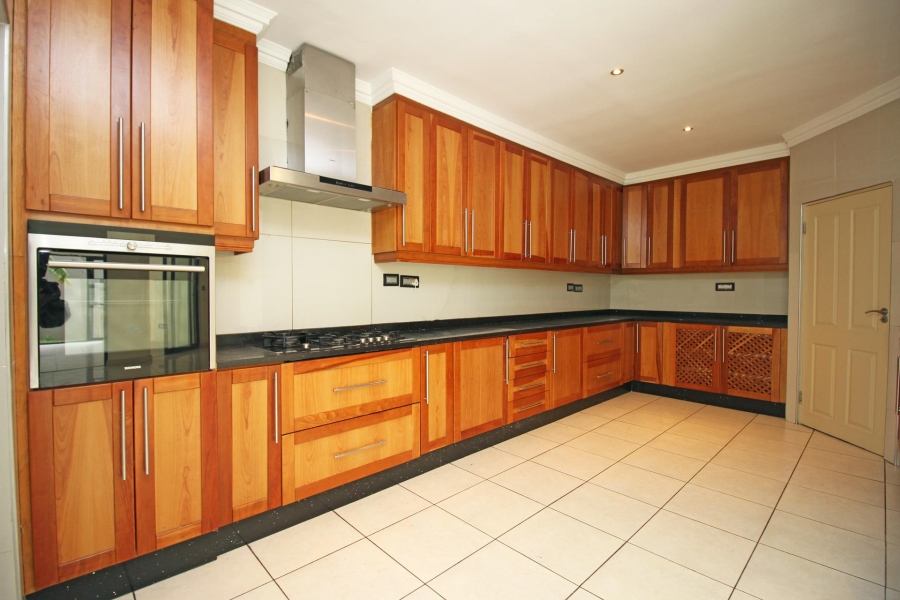 5 Bedroom Property for Sale in Kyalami Glen Estate Gauteng