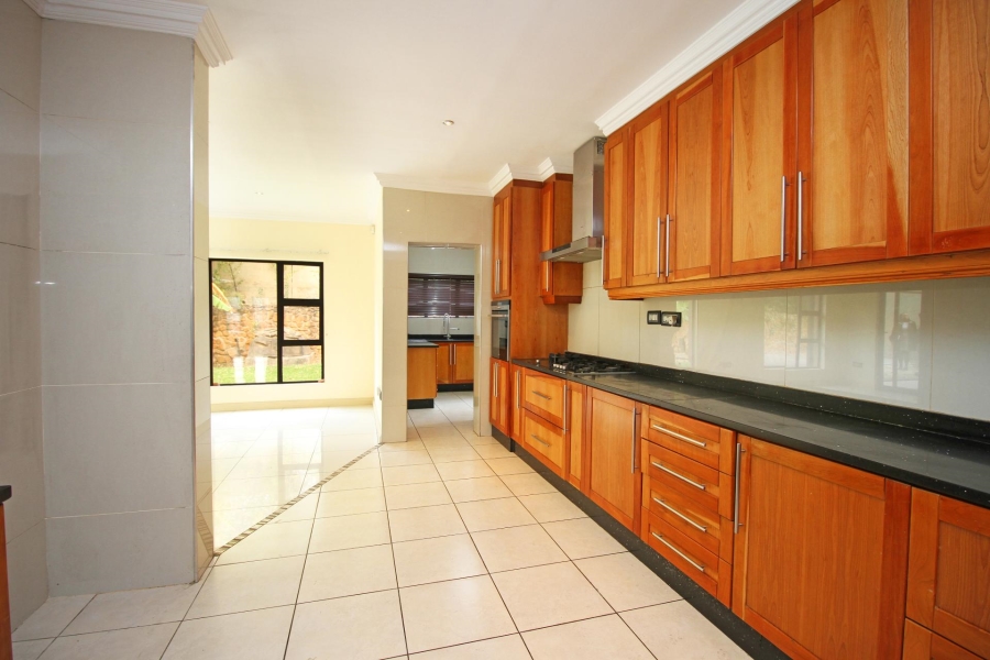 5 Bedroom Property for Sale in Kyalami Glen Estate Gauteng