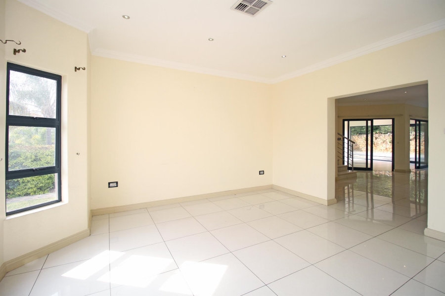 5 Bedroom Property for Sale in Kyalami Glen Estate Gauteng