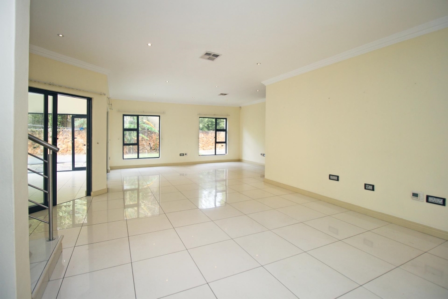 5 Bedroom Property for Sale in Kyalami Glen Estate Gauteng