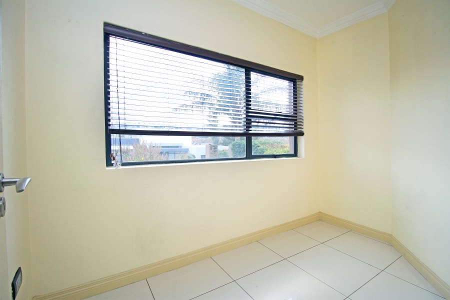 5 Bedroom Property for Sale in Kyalami Glen Estate Gauteng