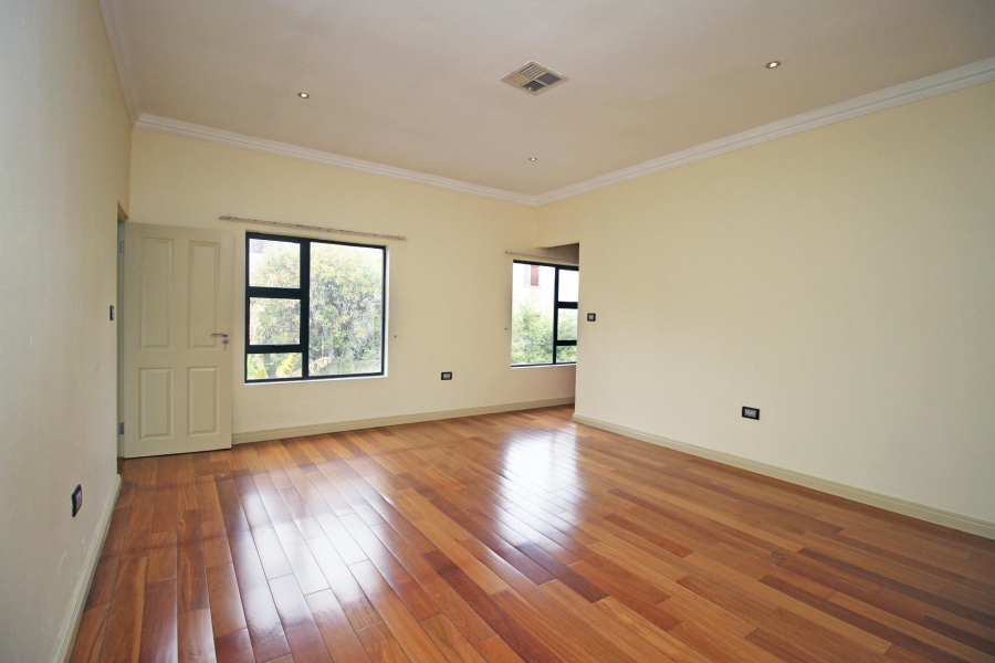 5 Bedroom Property for Sale in Kyalami Glen Estate Gauteng