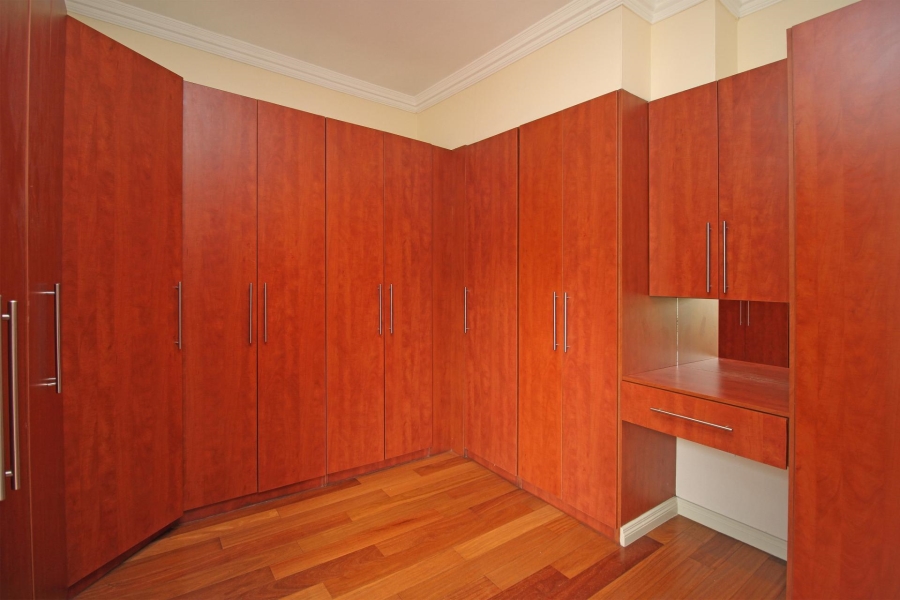 5 Bedroom Property for Sale in Kyalami Glen Estate Gauteng