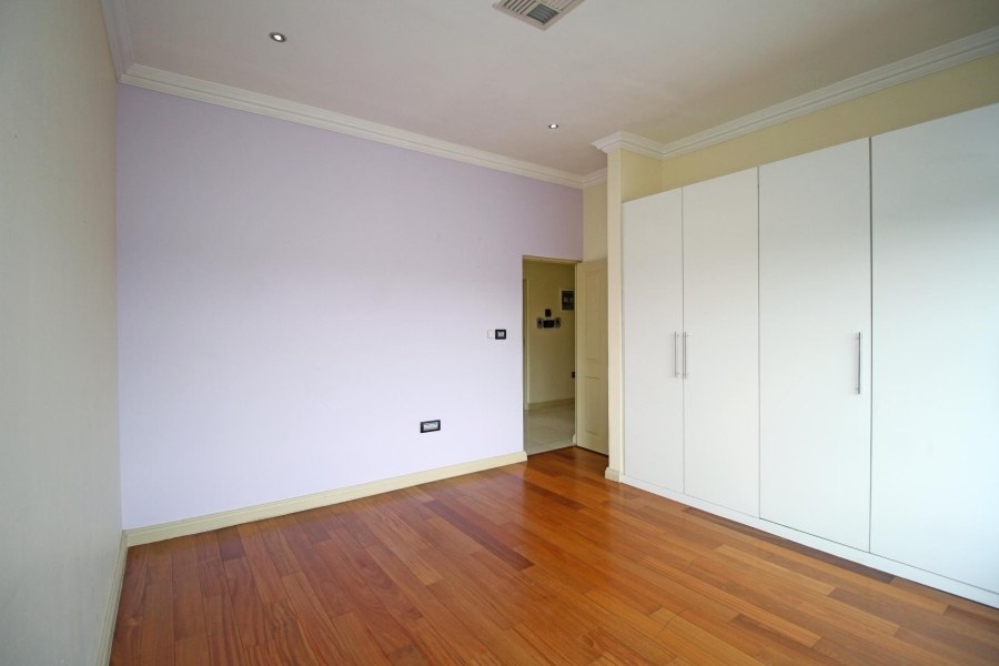 5 Bedroom Property for Sale in Kyalami Glen Estate Gauteng