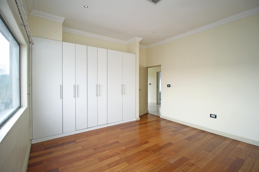 5 Bedroom Property for Sale in Kyalami Glen Estate Gauteng