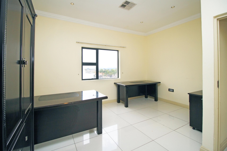 5 Bedroom Property for Sale in Kyalami Glen Estate Gauteng