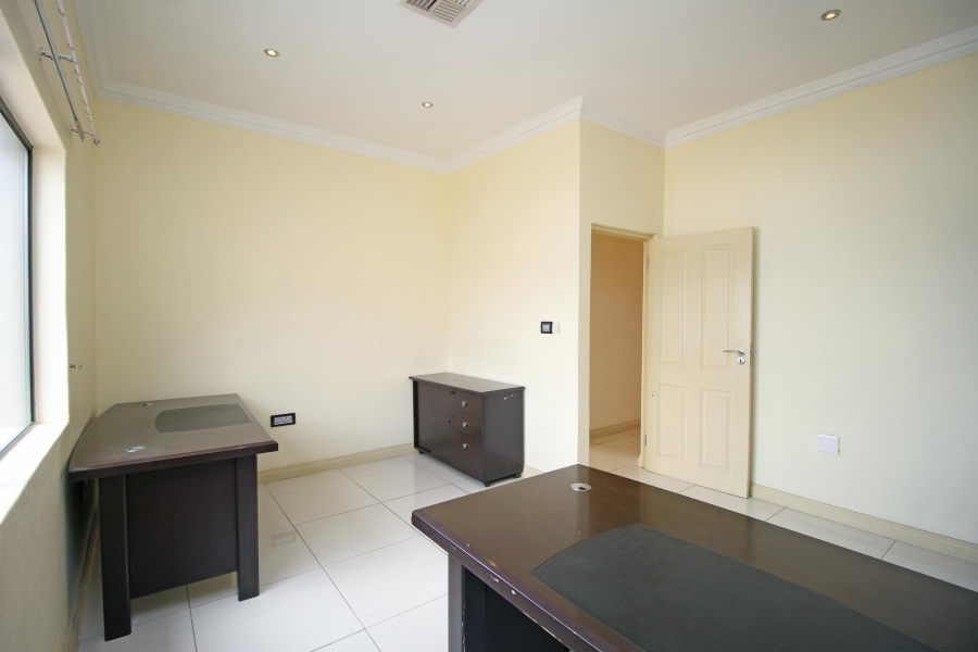 5 Bedroom Property for Sale in Kyalami Glen Estate Gauteng