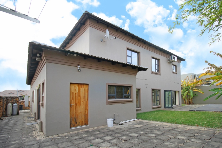 5 Bedroom Property for Sale in Kyalami Glen Estate Gauteng