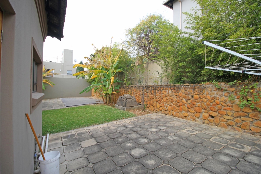 5 Bedroom Property for Sale in Kyalami Glen Estate Gauteng