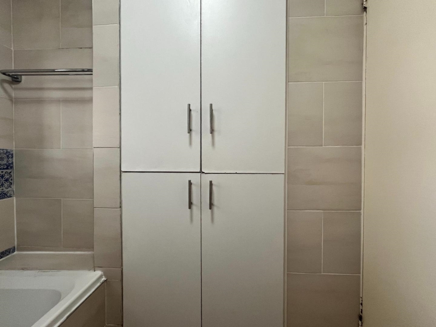 To Let 2 Bedroom Property for Rent in Sundowner Gauteng