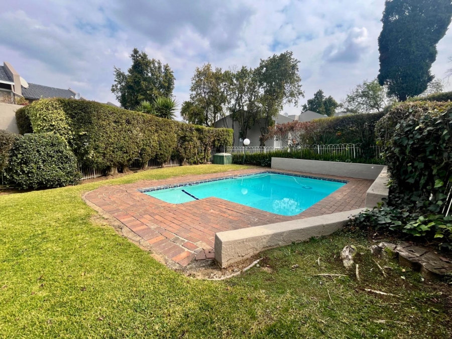 To Let 2 Bedroom Property for Rent in Sundowner Gauteng