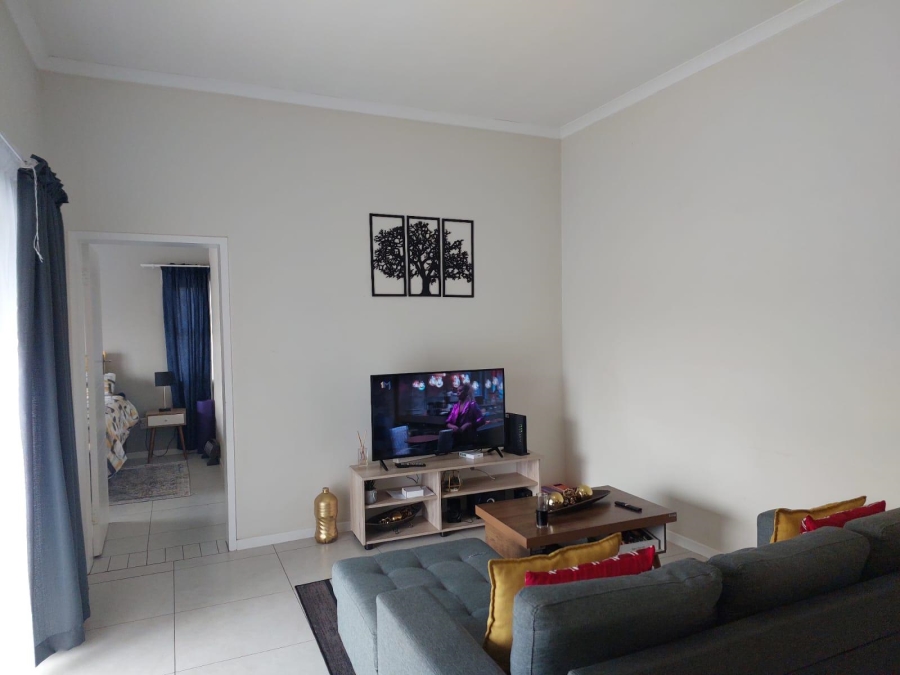 1 Bedroom Property for Sale in Linbro Park Gauteng