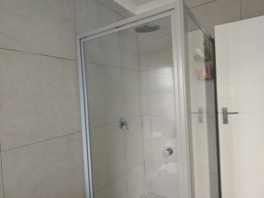 1 Bedroom Property for Sale in Linbro Park Gauteng