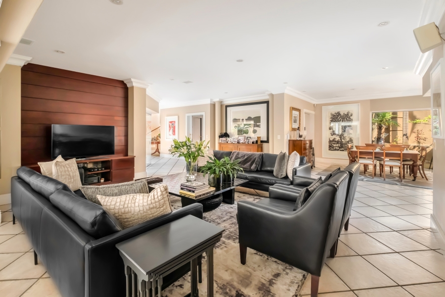 4 Bedroom Property for Sale in Atholl Gauteng